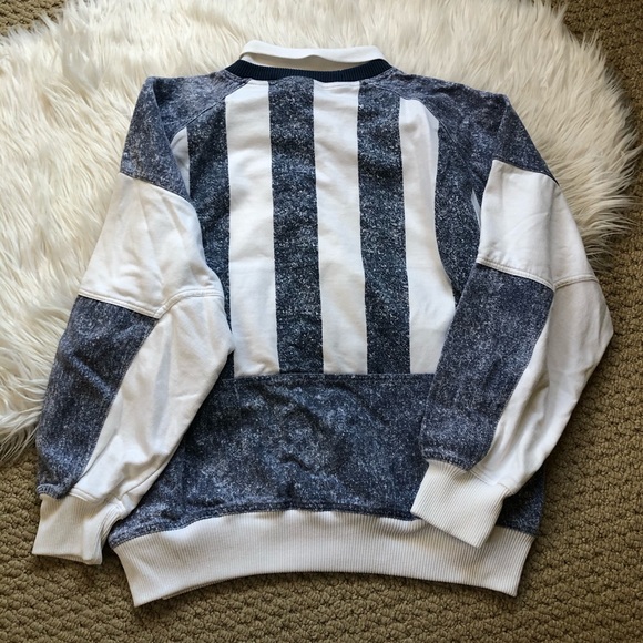 Vintage Crewneck With Collar - Picture 6 of 9